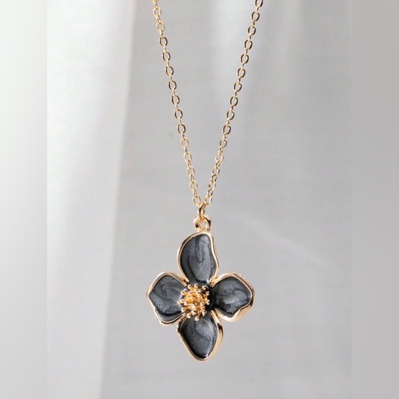 Fashion Jewelry Jewelry - Black Floral Necklace